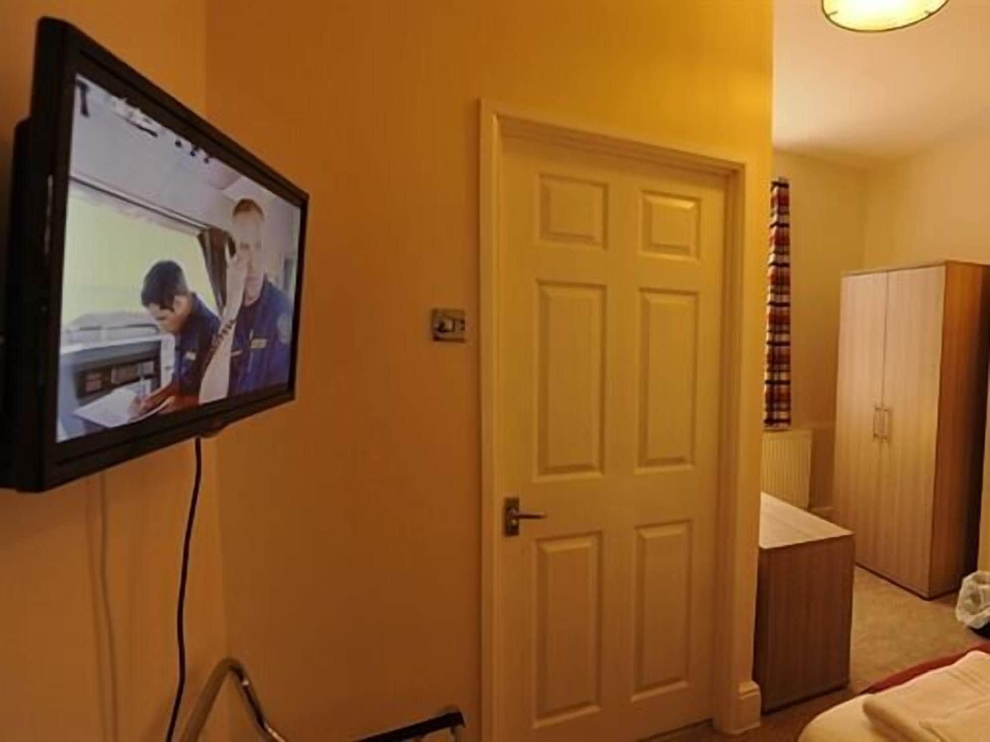 باري Gail'S Guest House المظهر الخارجي الصورة